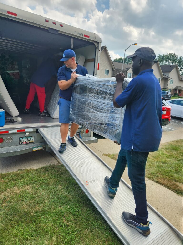 Movers Fishers IN focusing on customer satisfaction